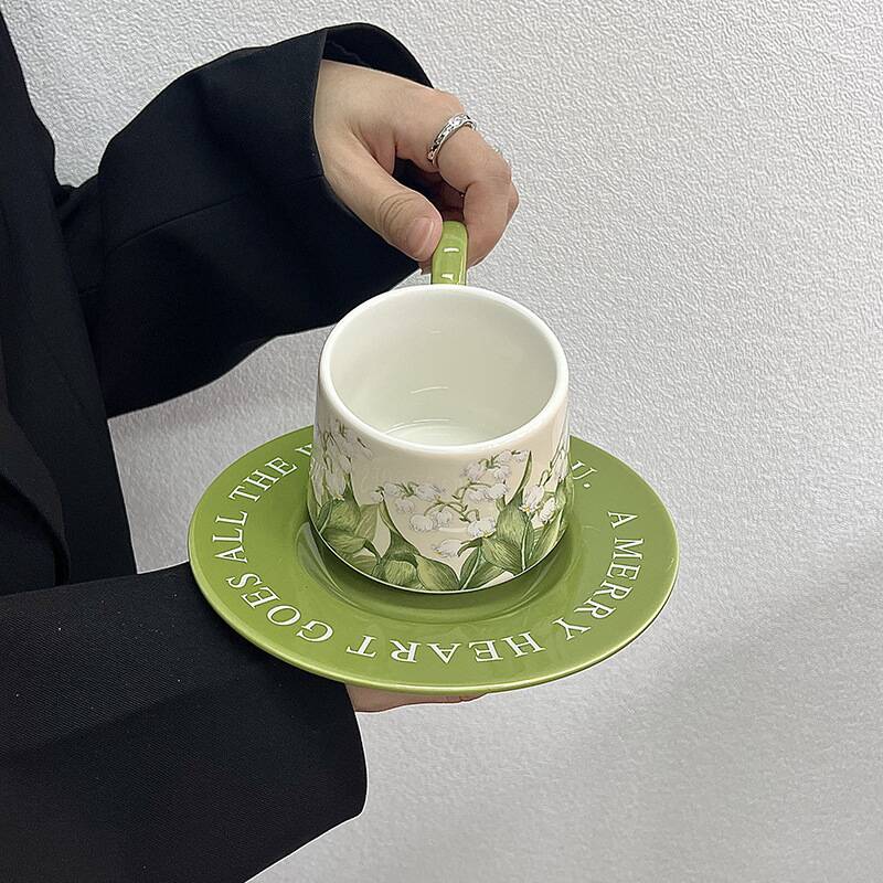 Valley Tea And Coffee - Conjunto de xícara e prato de
