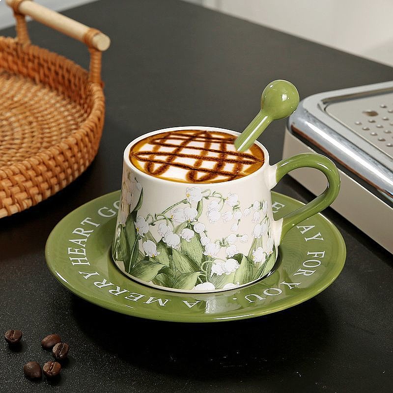 Conjunto de Xícara e Pires de  - Valley Tea And Coffee avaliação e preço